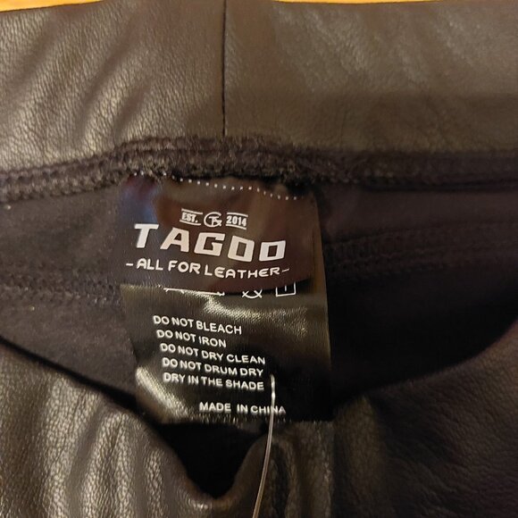 BNWT Tagoo Faux Leather Pants - Picture 2 of 8